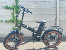 Load image into Gallery viewer, Folding Fat Tyre E-Bike G Hybrid Dyno Black FREE Extra Battery