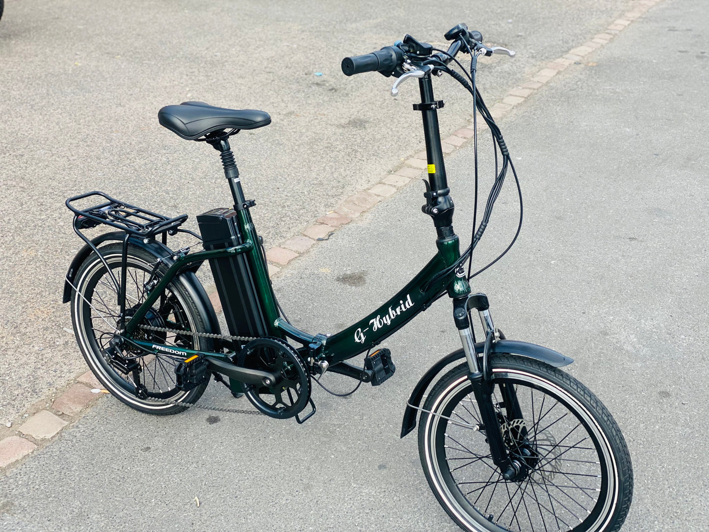 Freedom Folding e-bike with Lower Step Green