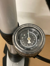 Load image into Gallery viewer, Bicycle Air Pump suitable for All Valves